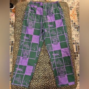 WKND Loosie Fernleaf pants